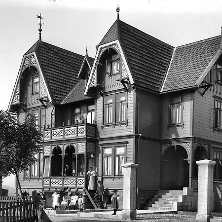 Deluxe-appartement-70m2-mit-fruehstueck-gruppenunterkuenfte-im-oberharz * Sankt Andreasberg