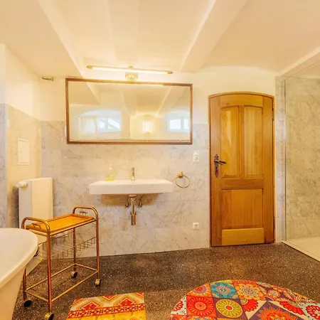 Deluxe-appartement-70m2-mit-fruehstueck-gruppenunterkuenfte-im-oberharz Penzion *