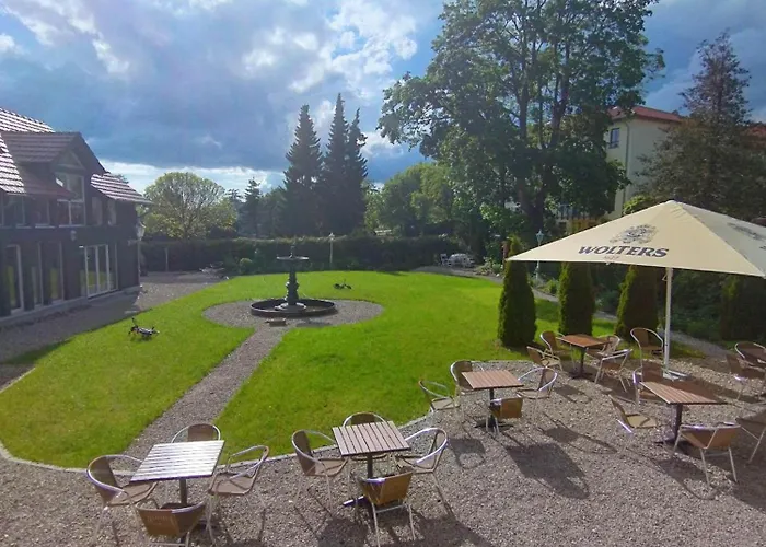 Deluxe-appartement-70m2-mit-fruehstueck-gruppenunterkuenfte-im-oberharz 招待所