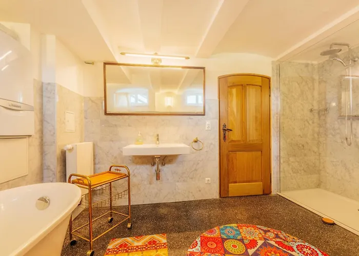 Deluxe-appartement-70m2-mit-fruehstueck-gruppenunterkuenfte-im-oberharz 招待所 *